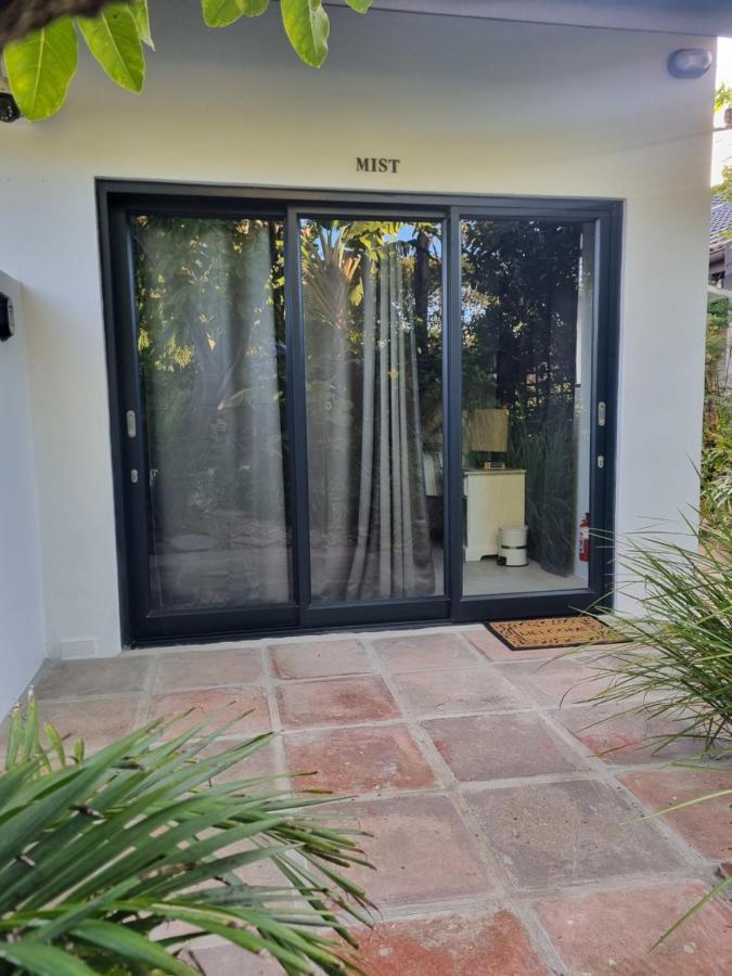 12Onparkeslane Ξενοδοχείο Κνύσνα Εξωτερικό φωτογραφία