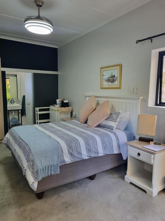 12Onparkeslane Ξενοδοχείο Κνύσνα Εξωτερικό φωτογραφία
